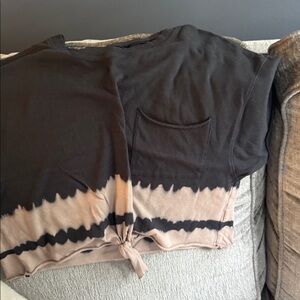 Aerie Black and Tan Tie-Dye Crop Top